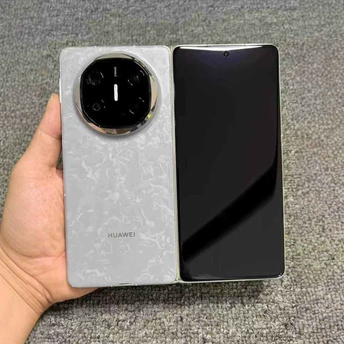 Original Huawei Mate X6 5G Foldable Phone 7.93 Inches Kunlun Glass 2 Folded Display Kirin 9020 HarmonyOS 4.3 NFC Smartphone - Image 3